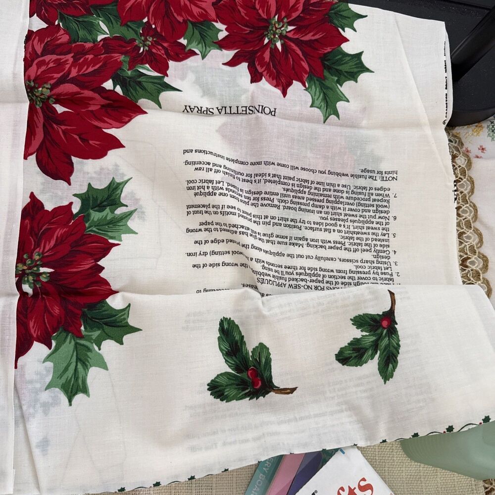 Christmas Poinsettias Cardinals Appliques Fabric Panel VIP Cranston Sew Crafts - Picture 8 of 11